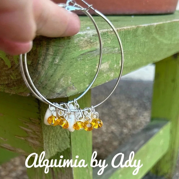 Maxi hoops shell and bright yellow crystals dangle charms earrings/beach - Picture 2 of 2